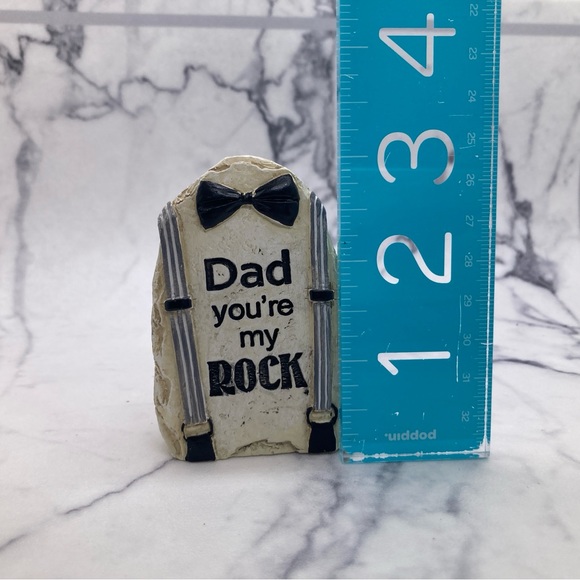 Ganz Father’s Day “Dad you’re my ROCK” Resin Faux Rock Black Bow Tie New Gift - Picture 4 of 5